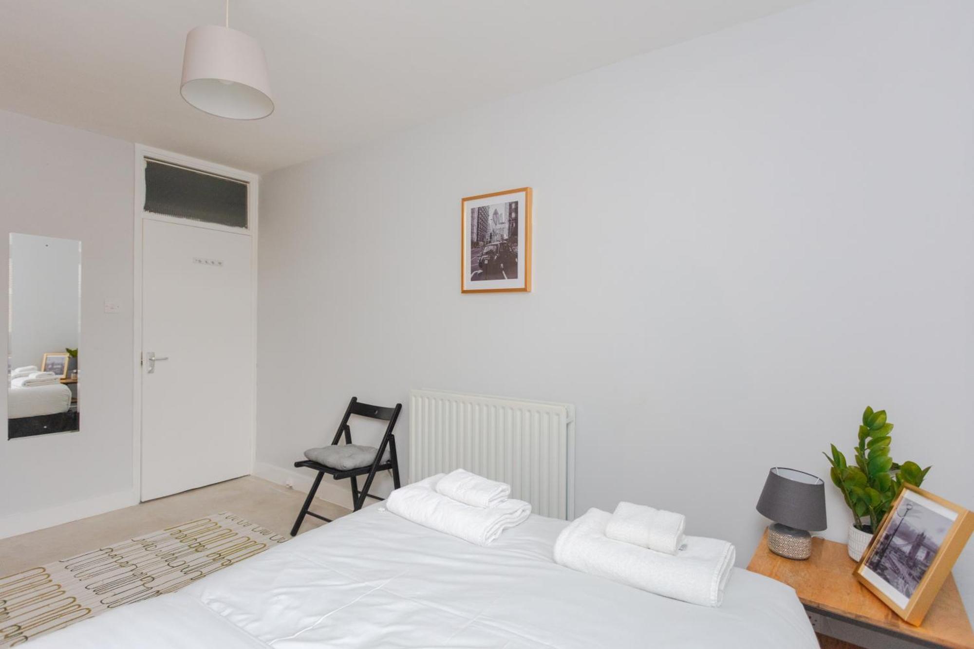 Spacious 3 Bedroom Flat In The Heart Of Shoreditch Лондон Екстер'єр фото
