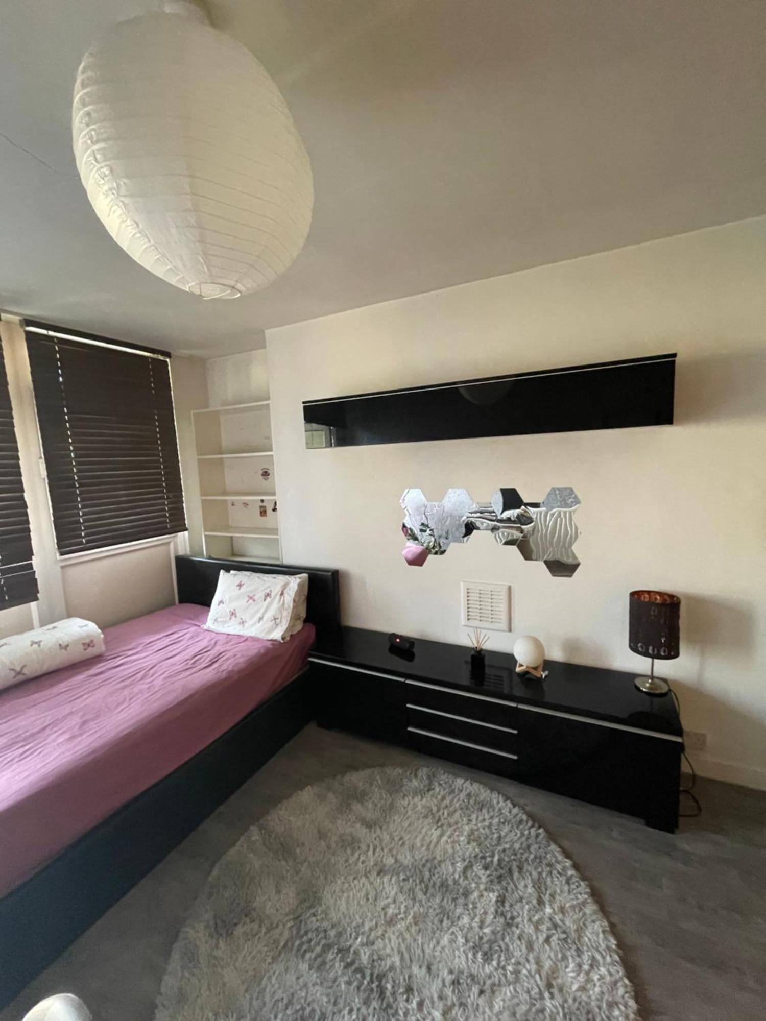 Spacious 3 Bedroom Flat In The Heart Of Shoreditch Лондон Екстер'єр фото